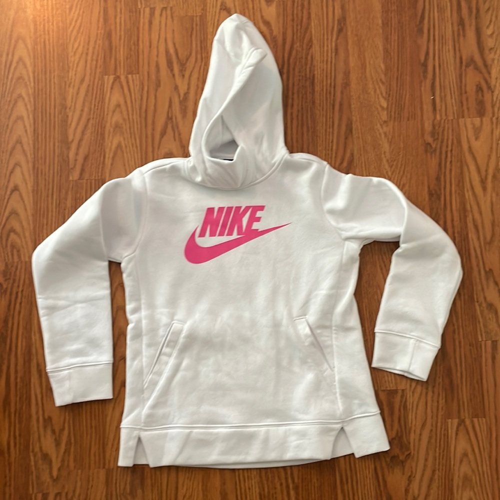 Nike sweatshirt